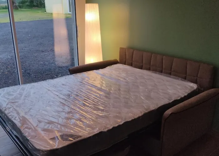 Des Colombieres Piscine & شقة