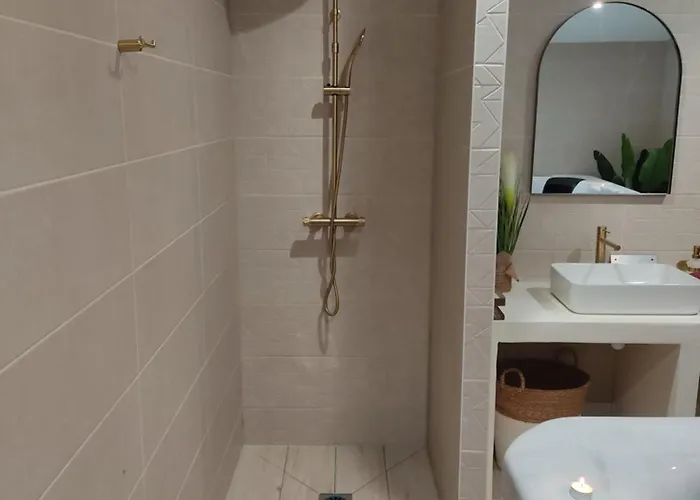 Des Colombieres Piscine & Saint-Maixent-sur-Vie